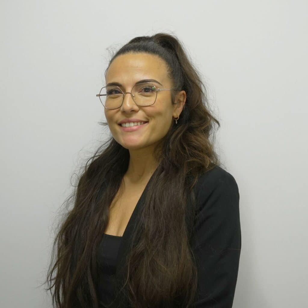 Jossia, Accountant and Human Resources at Upstays